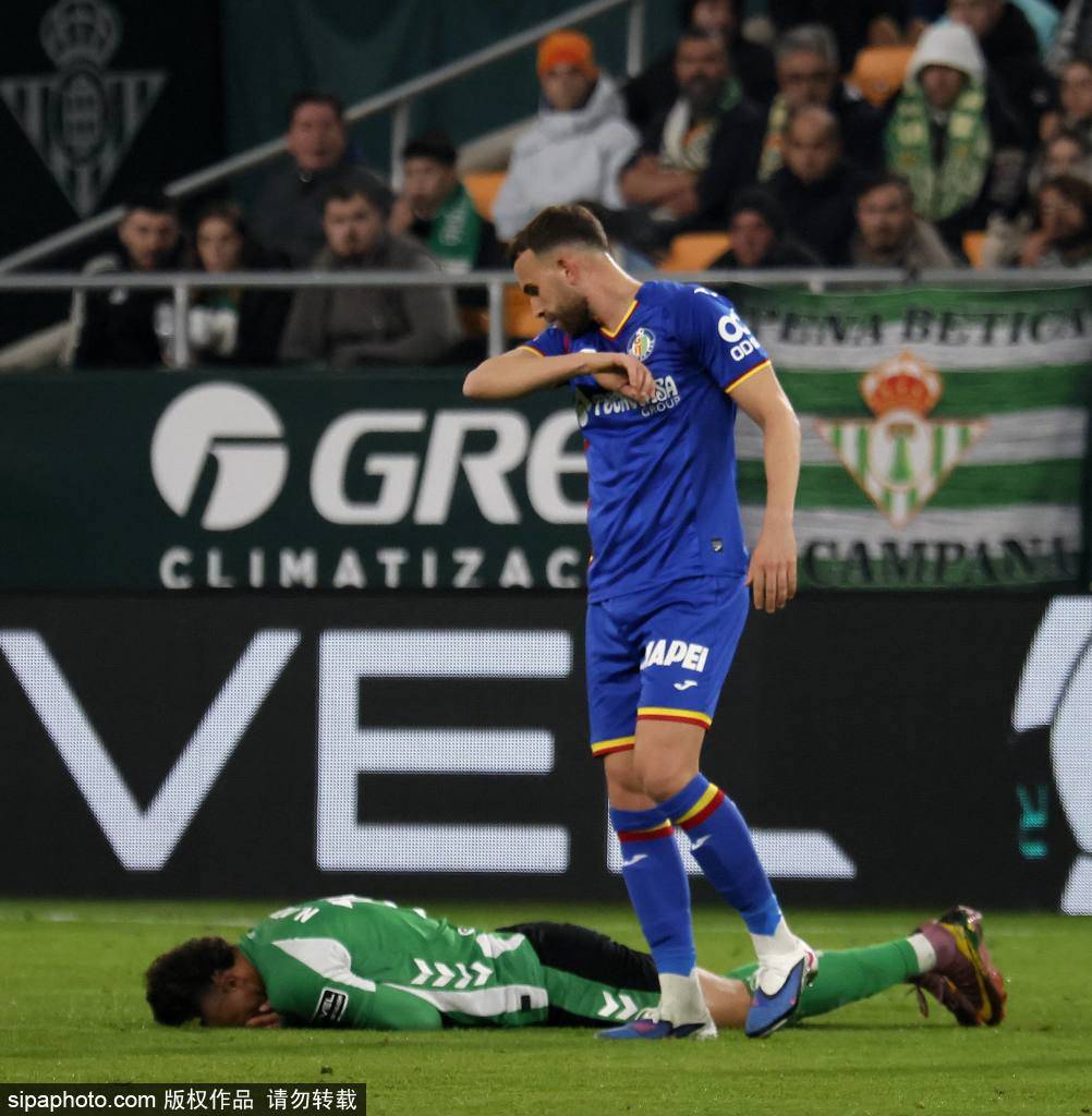 西甲西乙赛季中场休息：皇家奥维耶多与体育俱乐部的悬崖边舞蹈_新浪体育